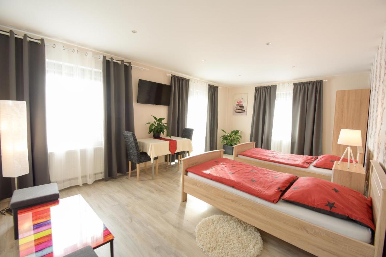 Mainzimmer - Business Apartments Hasloch  Dış mekan fotoğraf
