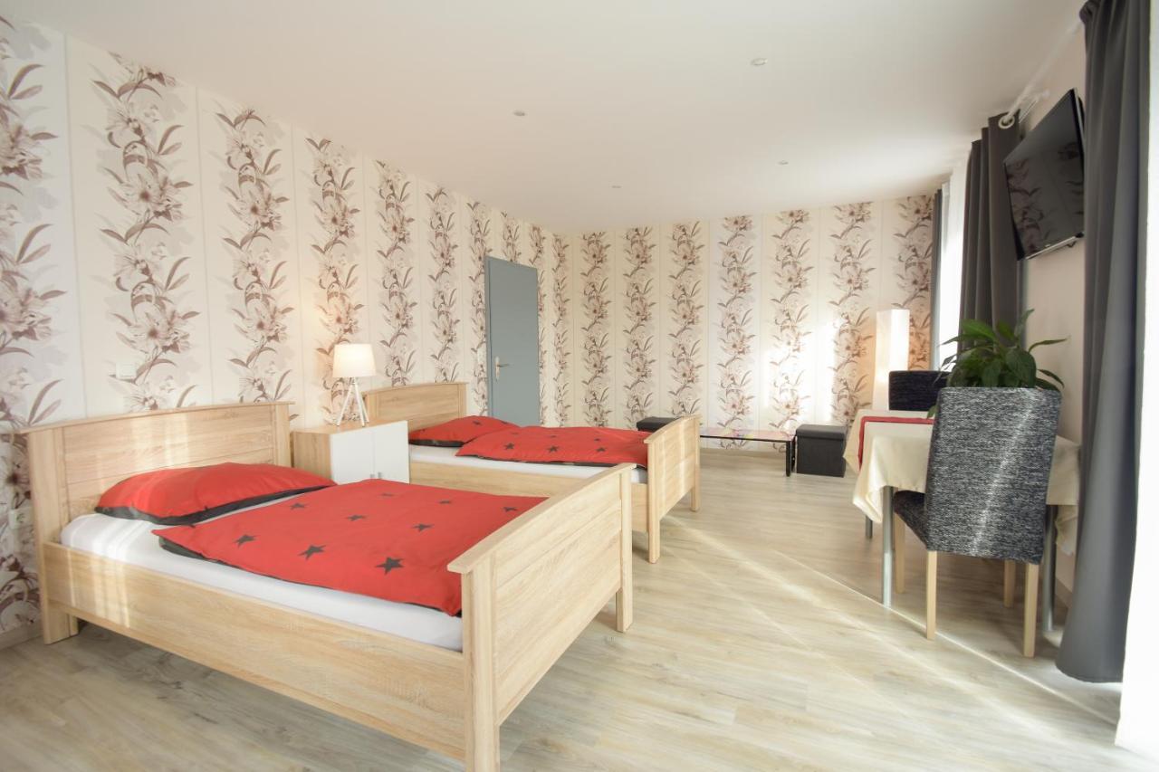 Mainzimmer - Business Apartments Hasloch  Dış mekan fotoğraf