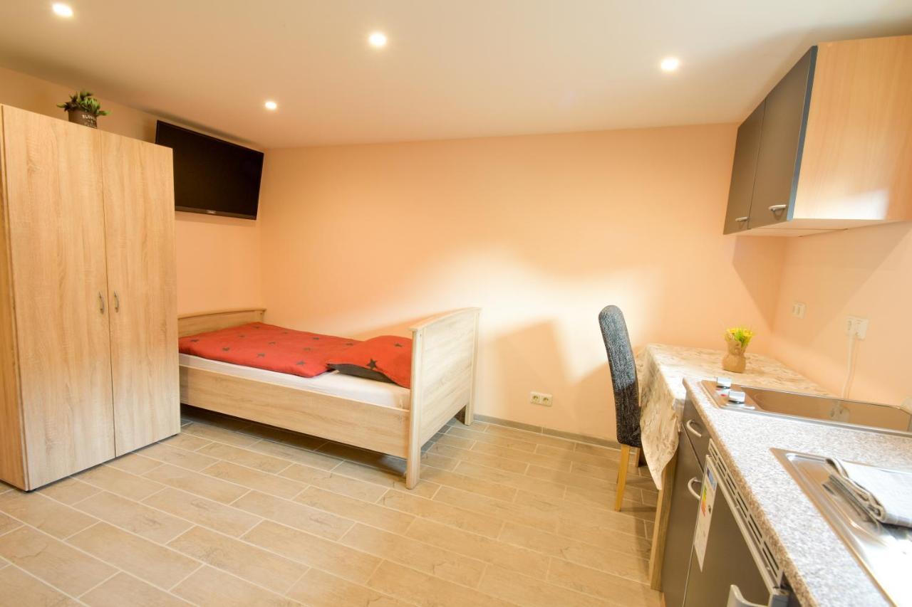 Mainzimmer - Business Apartments Hasloch  Dış mekan fotoğraf