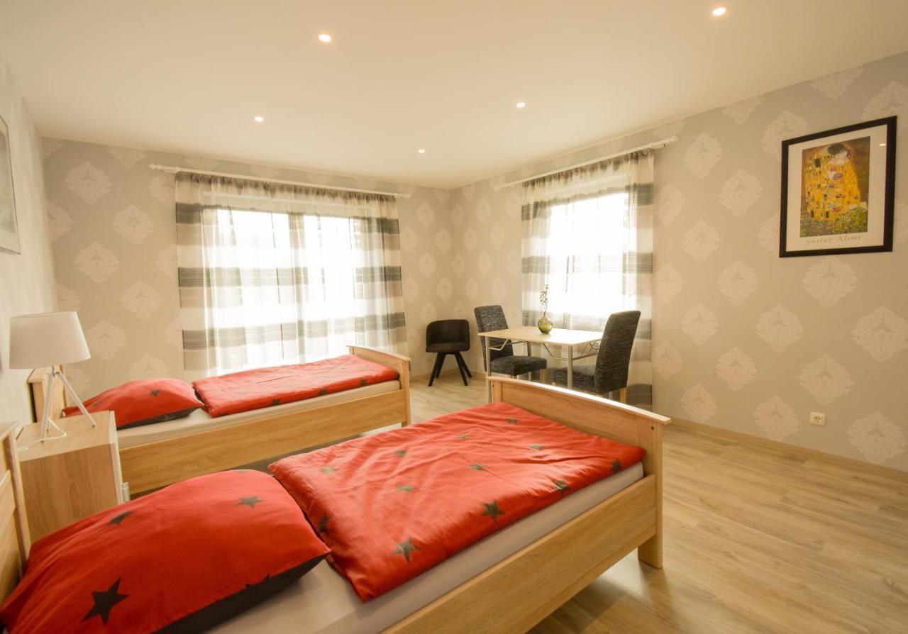 Mainzimmer - Business Apartments Hasloch  Dış mekan fotoğraf